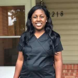 Meet your Posher, Raynah